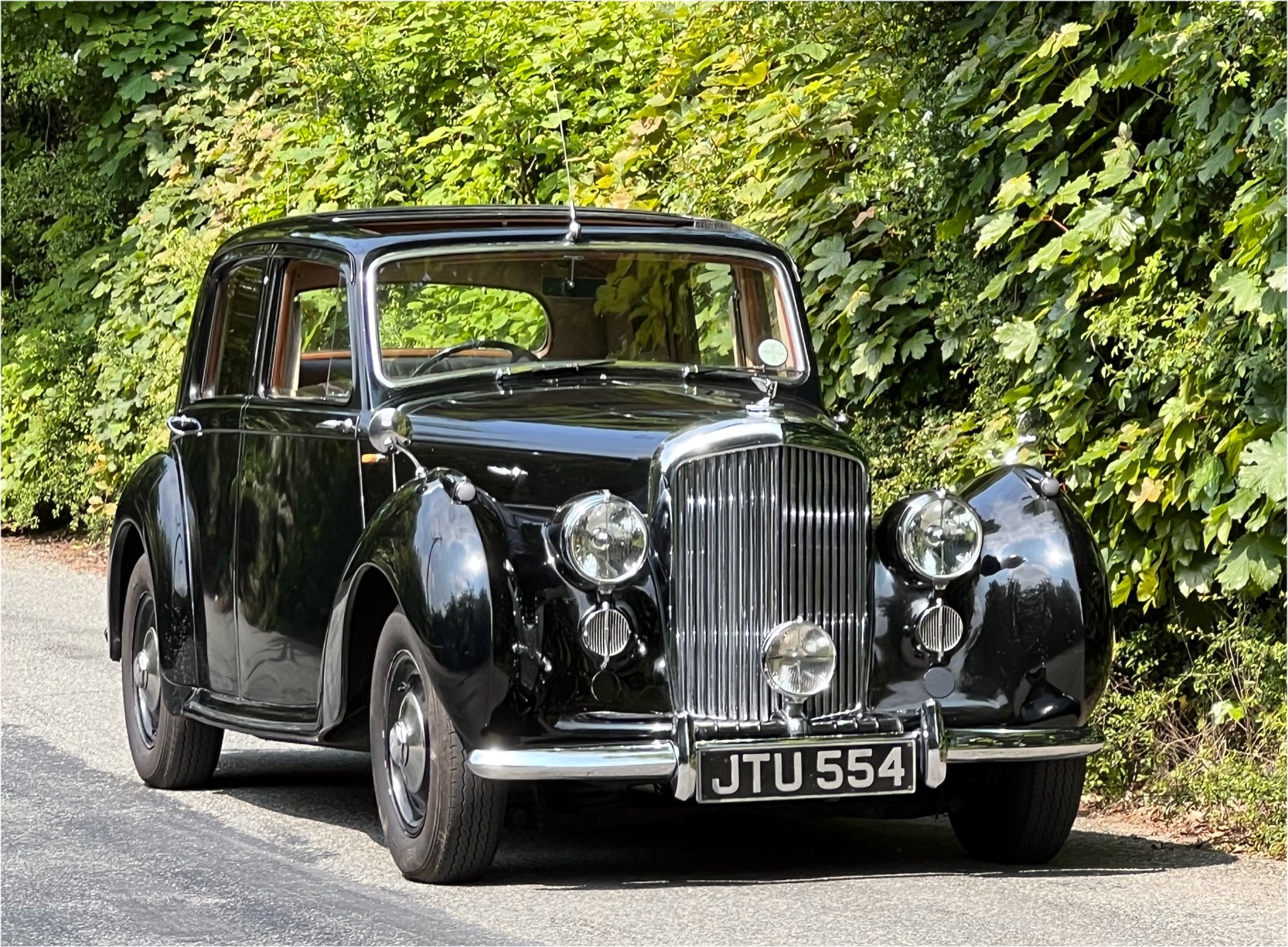 1949 bentley Mk VI standard Steel Saloon